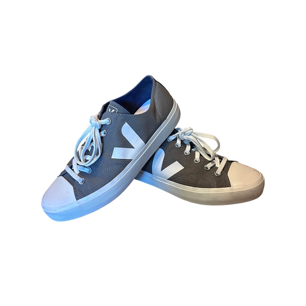 Veja WATA II Low Ripstop Lace Up Sneakers in Kaki Pierre Size 11